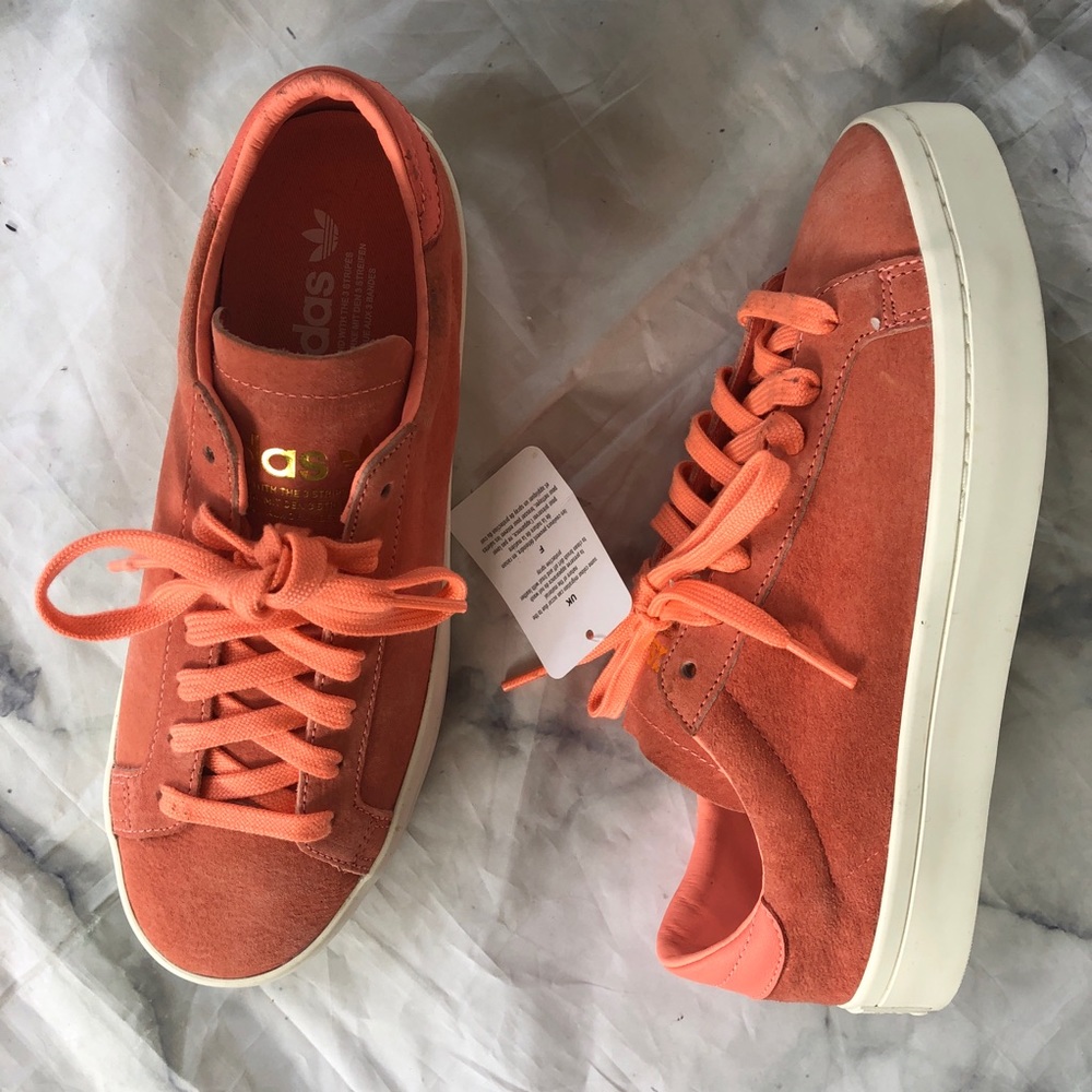 Adidas Courtvantage Sun Glow Shoes Rare size 7 - Picture 3 of 7